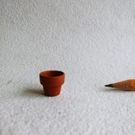 Miniatűr virágcserép, 14*15mm