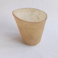 Ecsetmosó egyszerű, kiöntős (vagy mérőpohár) 10cm magas