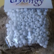 Üveggyöngy maggyöngy 20g fehér