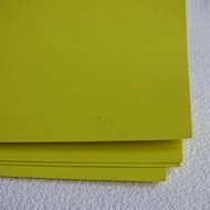 Kétoldalas karton 50*70cm 200g/m2 - ARANYSÁRGA