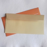 Boríték hosszú színes 11*22cm - KARAMELL