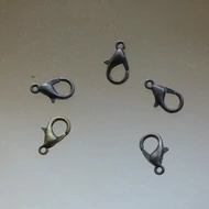 Delfin kapocs 12mm bronz színű 5db/cs.