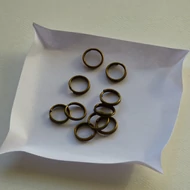 Szerelőkarika, dupla ékszerkarika 8mm bronz színű 10db/cs.