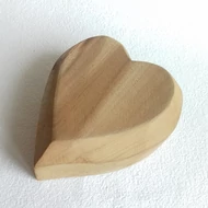 Fa szív 9,5*11*5cm - KŐRIS