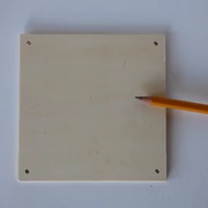 Fa alap, tábla négyszög 12*12cm négy lyukkal 4mm vastag