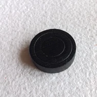 Fa társasjáték korong 23*7mm - FEKETE