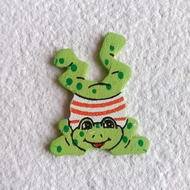 Fa béka kézenálló 25*33mm