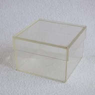 Műanyag négyzetes doboz, levehető tetővel 78*78*52mm