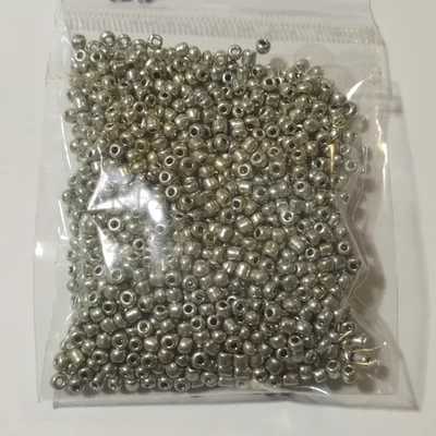 Üveggyöngy kása 20g metál antikezüst