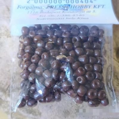 Üveggyöngy maggyöngy 20g sötétbarna