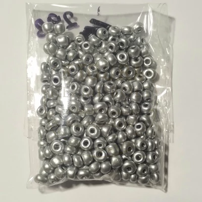 Üveggyöngy maggyöngy metál 20g ezüst